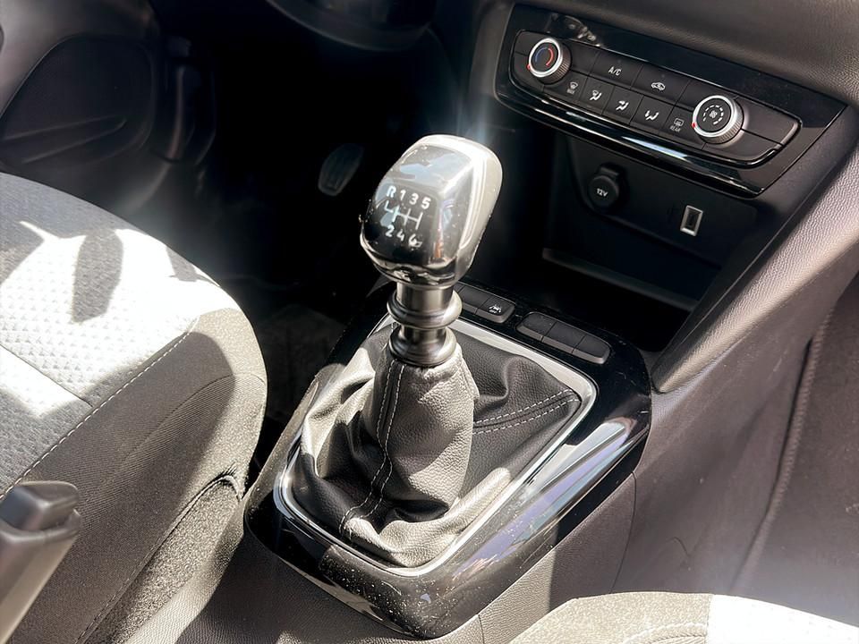 opel-corsa-2025-gasolina-1199cc