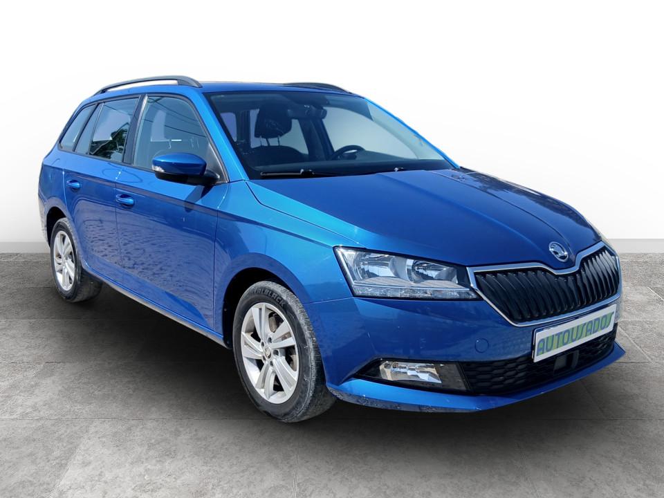 skoda-fabia-2022-gasolina-999cc