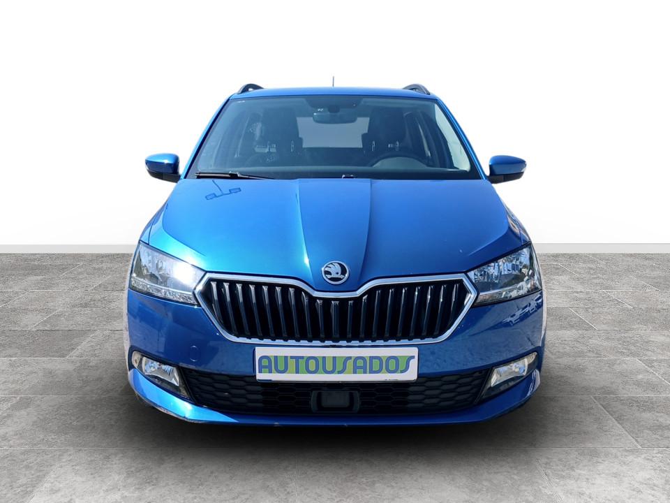 skoda-fabia-2022-gasolina-999cc