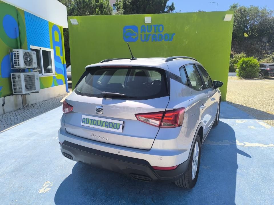 seat-arona-2024-gasolina-999cc