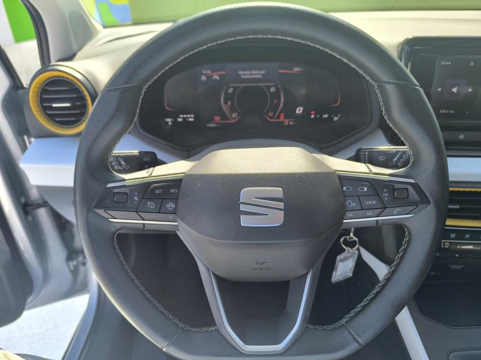 seat-arona-2024-gasolina-999cc