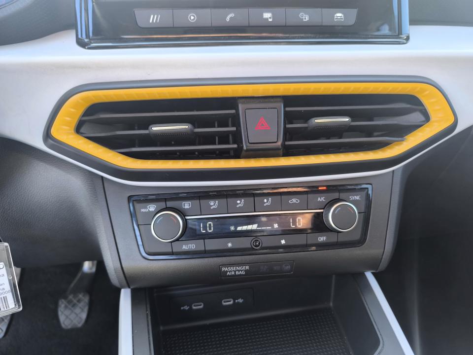 seat-arona-2024-gasolina-999cc