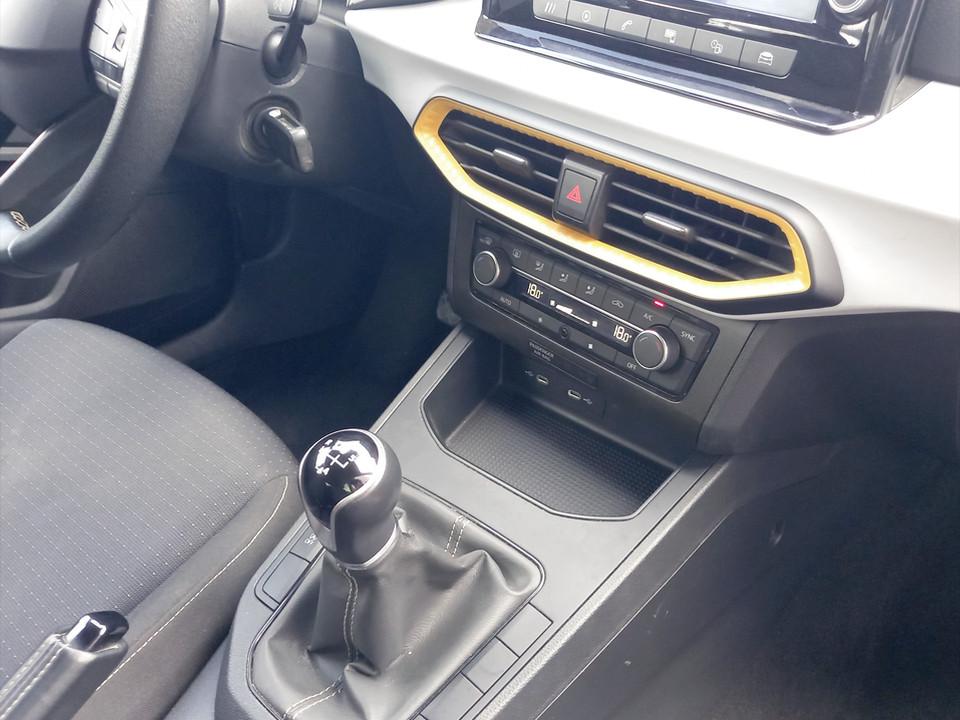 seat-ibiza-2023-gasolina-999cc