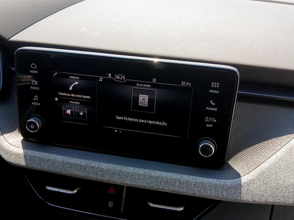 skoda-kamiq-2024-gasolina-999cc