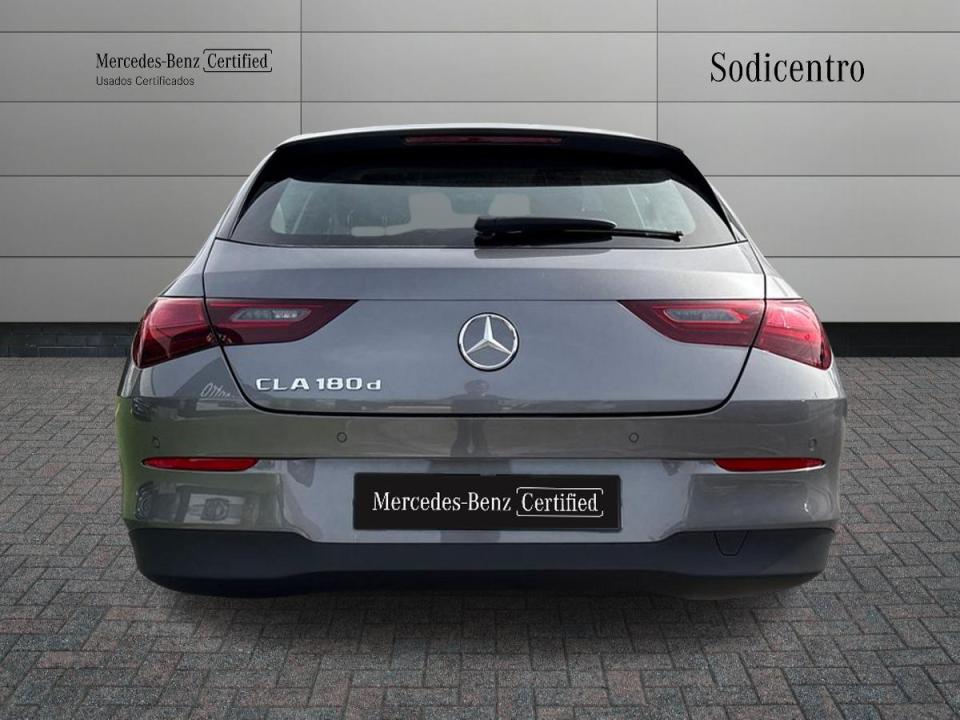 mercedes-benz-cla-2025-diesel-1950cc
