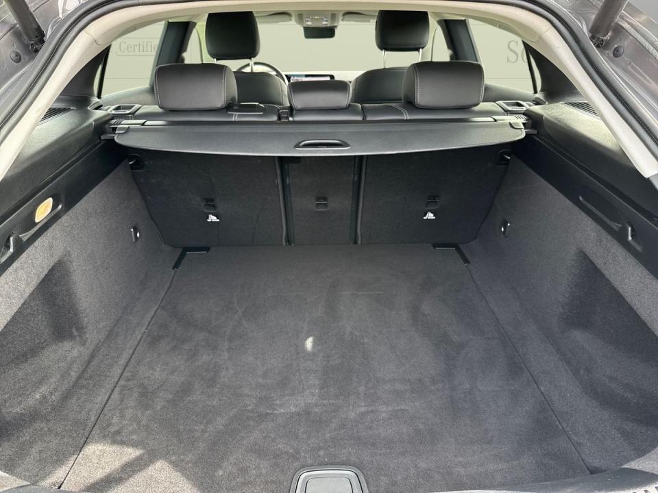 mercedes-benz-cla-2025-diesel-1950cc