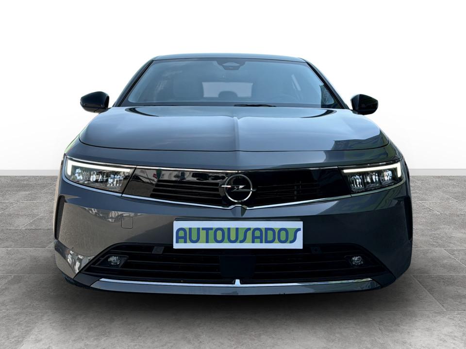 opel-astra-2023-hibrido-1598cc