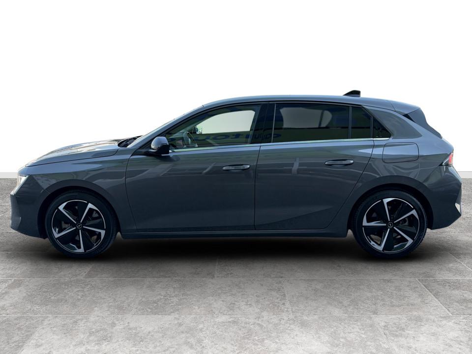 opel-astra-2023-hibrido-1598cc