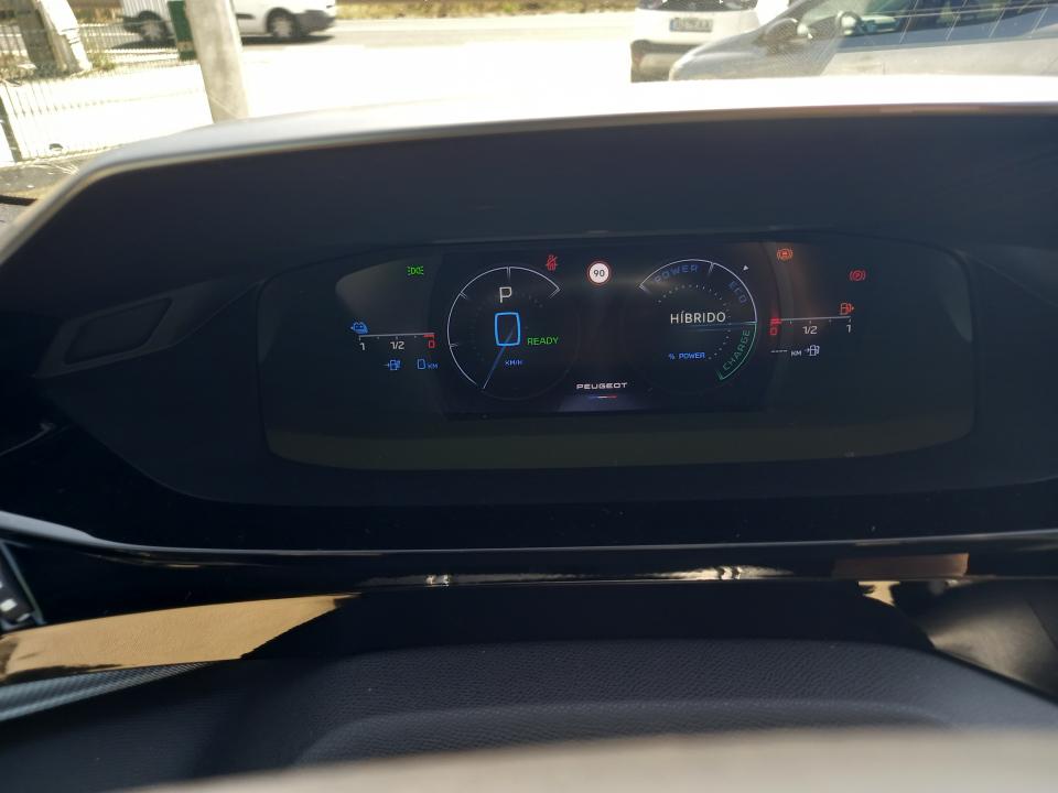 peugeot-308-2024-hibrido-1598cc