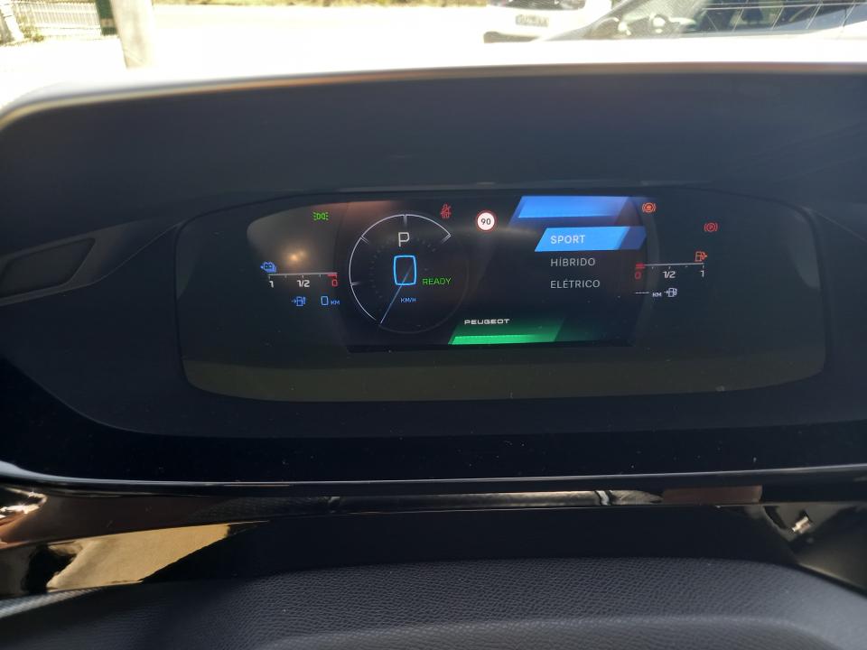 peugeot-308-2024-hibrido-1598cc