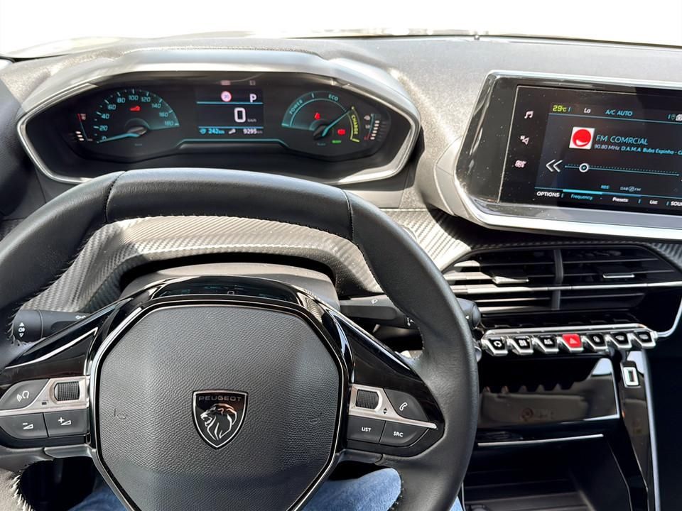 peugeot-e-208-2024-eletrico-0cc