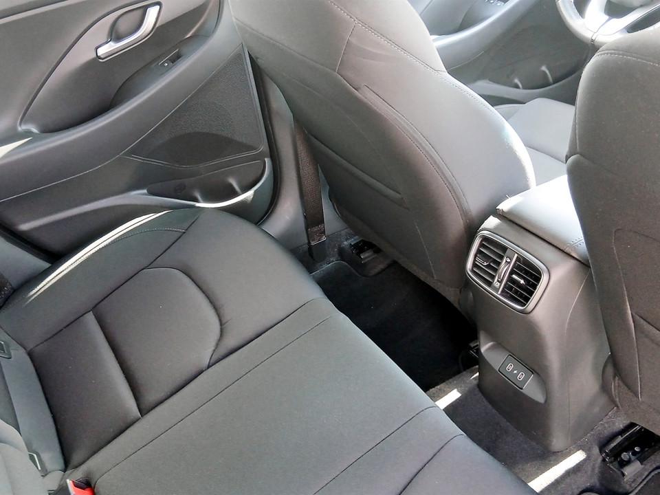 hyundai-i30-2024-gasolina-998cc