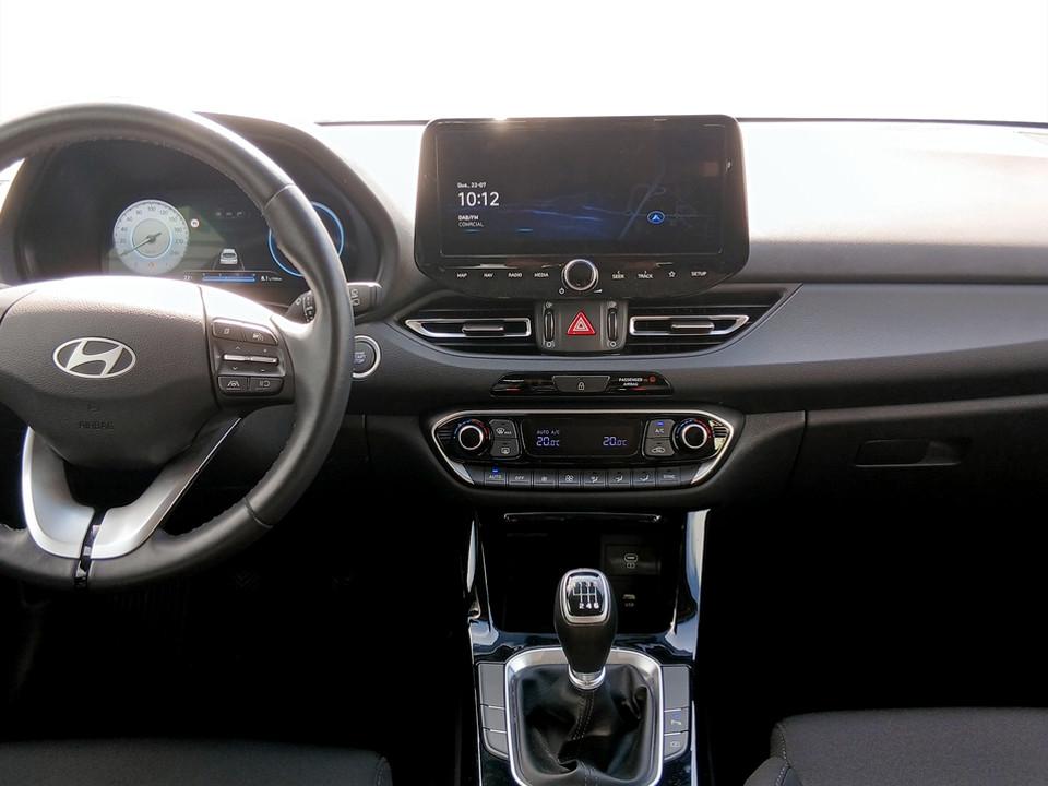 hyundai-i30-2024-gasolina-998cc