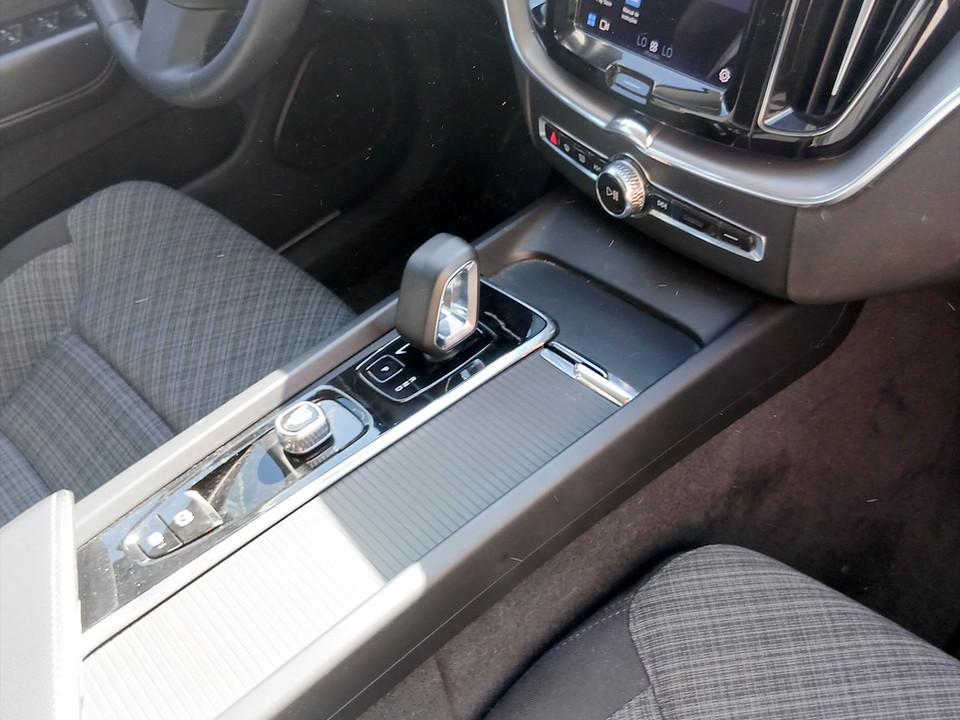volvo-xc60-2022-diesel-1969cc