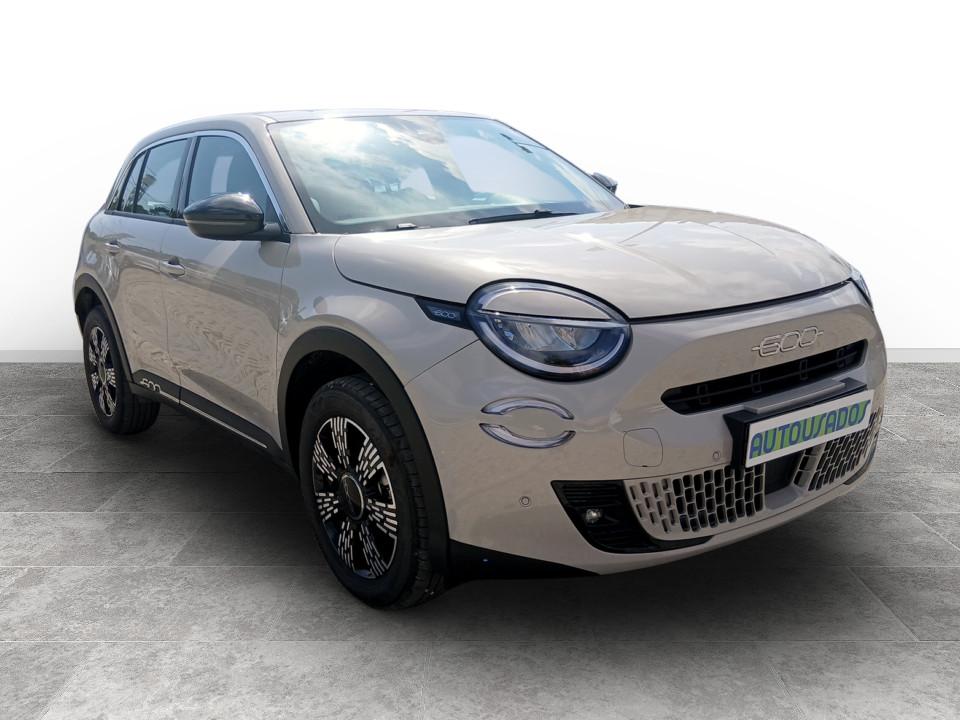 fiat-600-2025-gasolina-1199cc