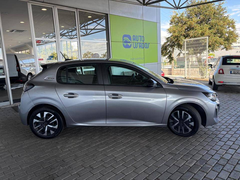 peugeot-208-2025-eletrico-0cc