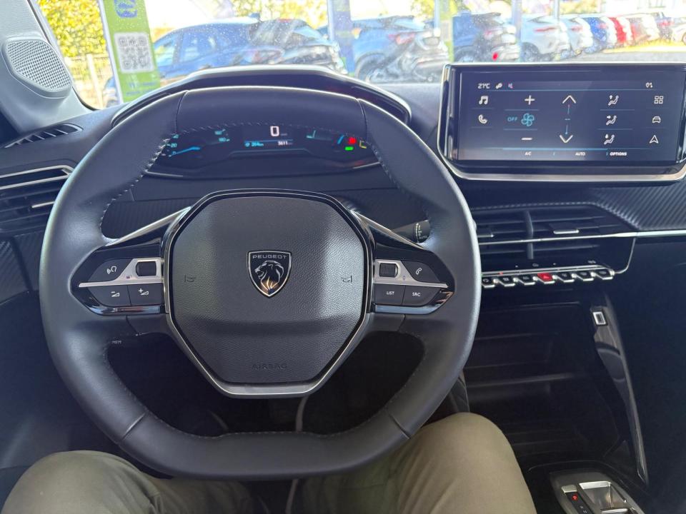 peugeot-208-2025-eletrico-0cc