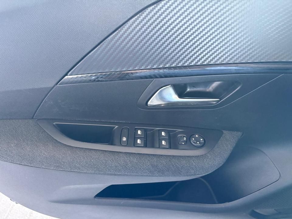 peugeot-208-2025-eletrico-0cc