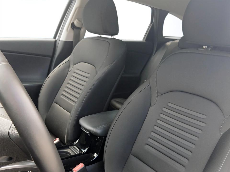 hyundai-i30-2024-gasolina-998cc