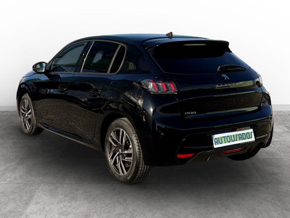 peugeot-208-2022-diesel-1499cc