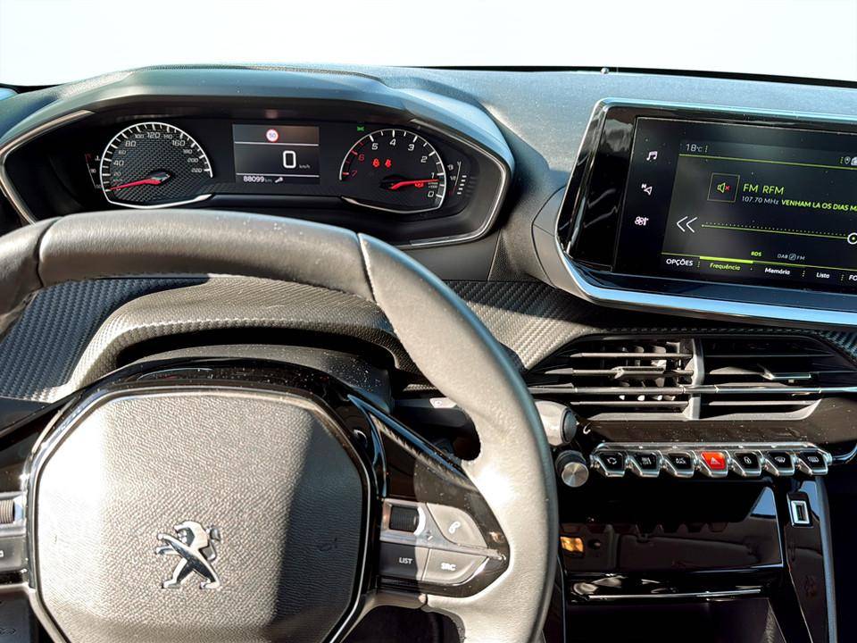 peugeot-208-2022-diesel-1499cc