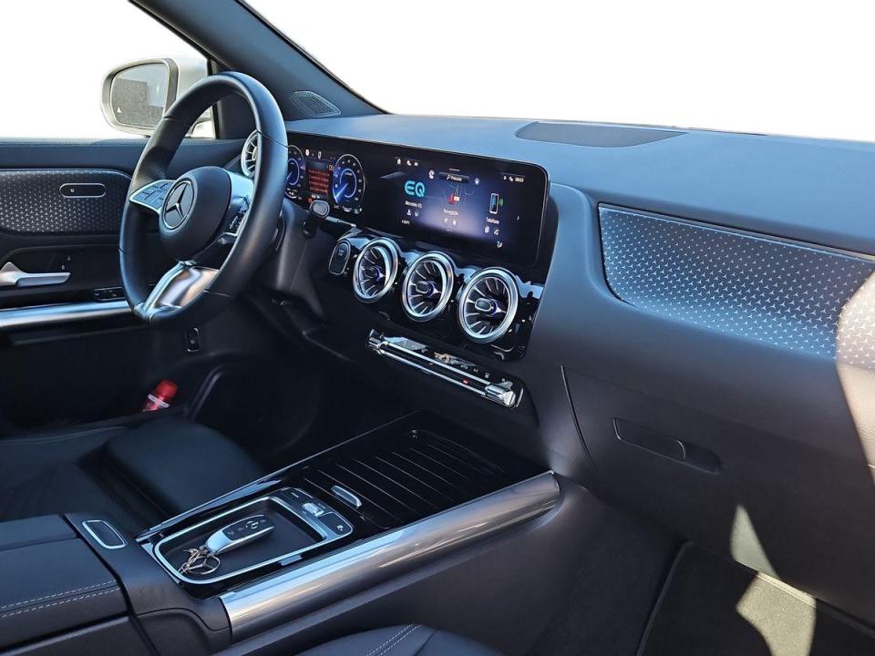 mercedes-benz-eqa-2025-eletrico-0cc