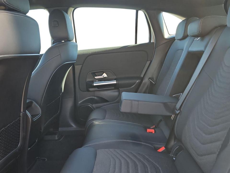 mercedes-benz-eqa-2025-eletrico-0cc