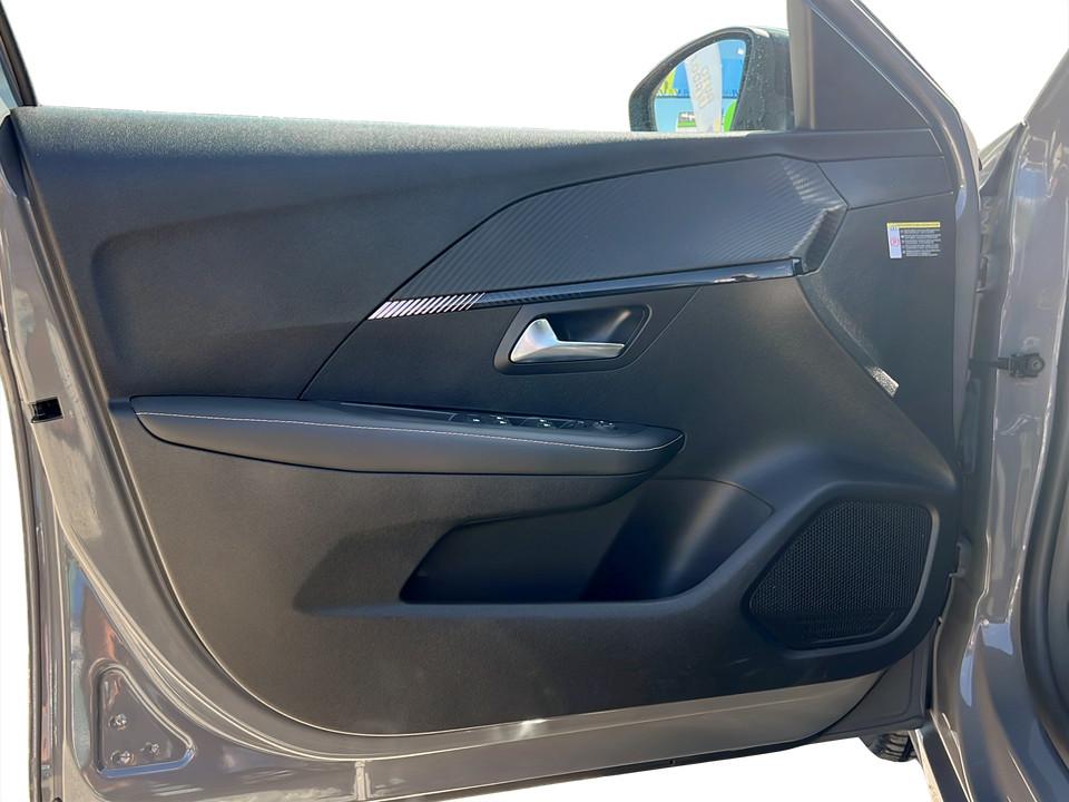 peugeot-208-2025-gasolina-1199cc
