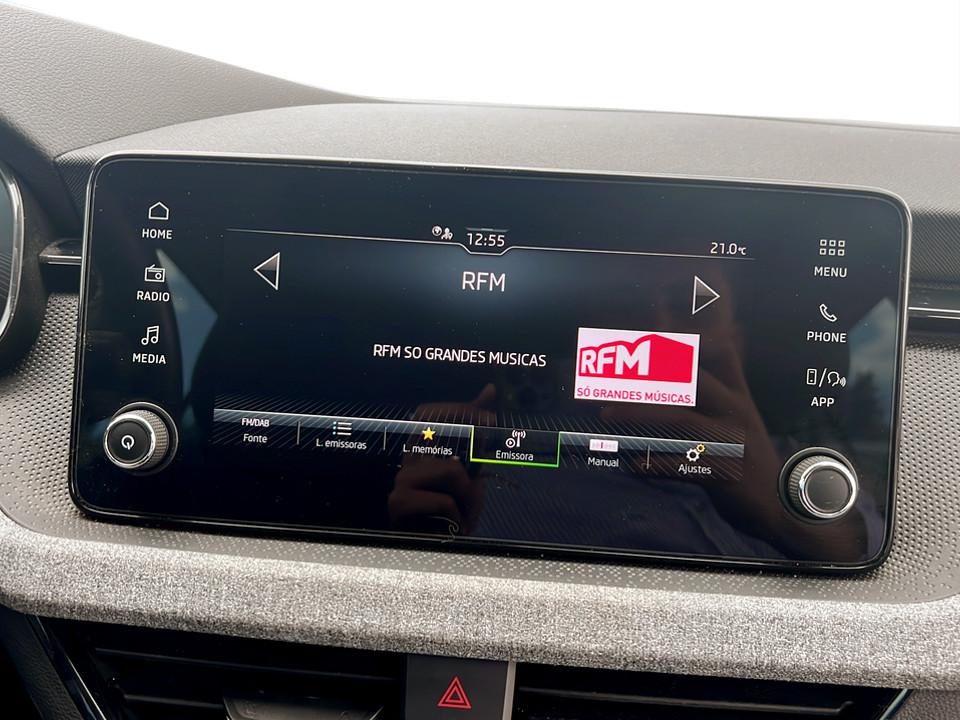 skoda-kamiq-2024-gasolina-999cc