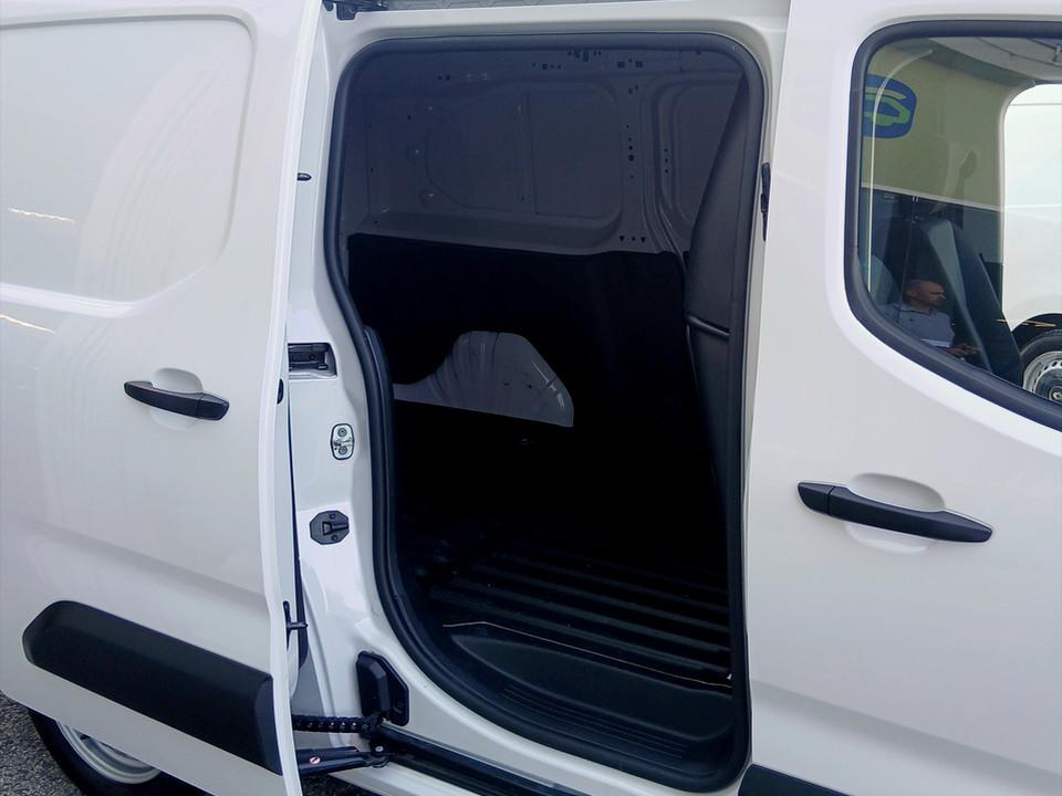 peugeot-partner-2024-diesel-1499cc