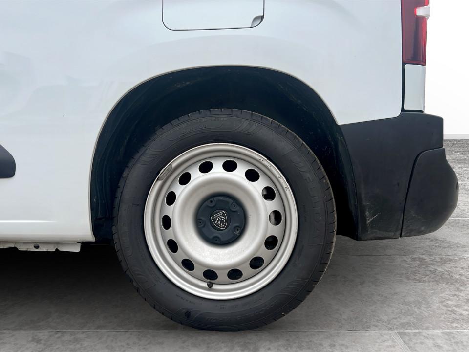 peugeot-partner-2024-diesel-1499cc