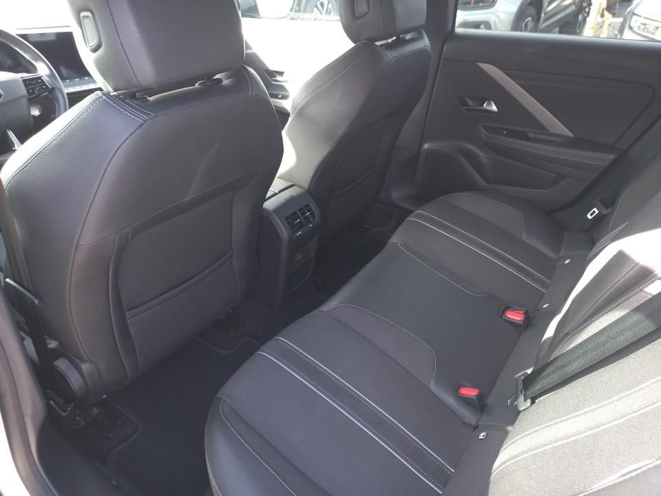 opel-astra-2025-gasolina-1199cc
