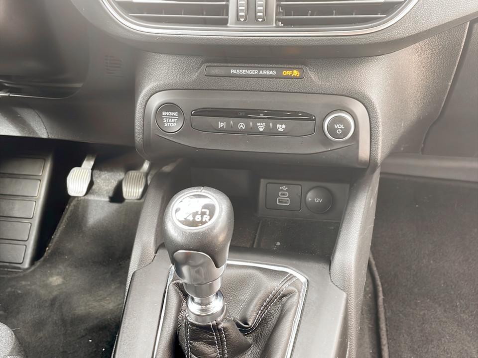 ford-focus-2023-gasolina-998cc