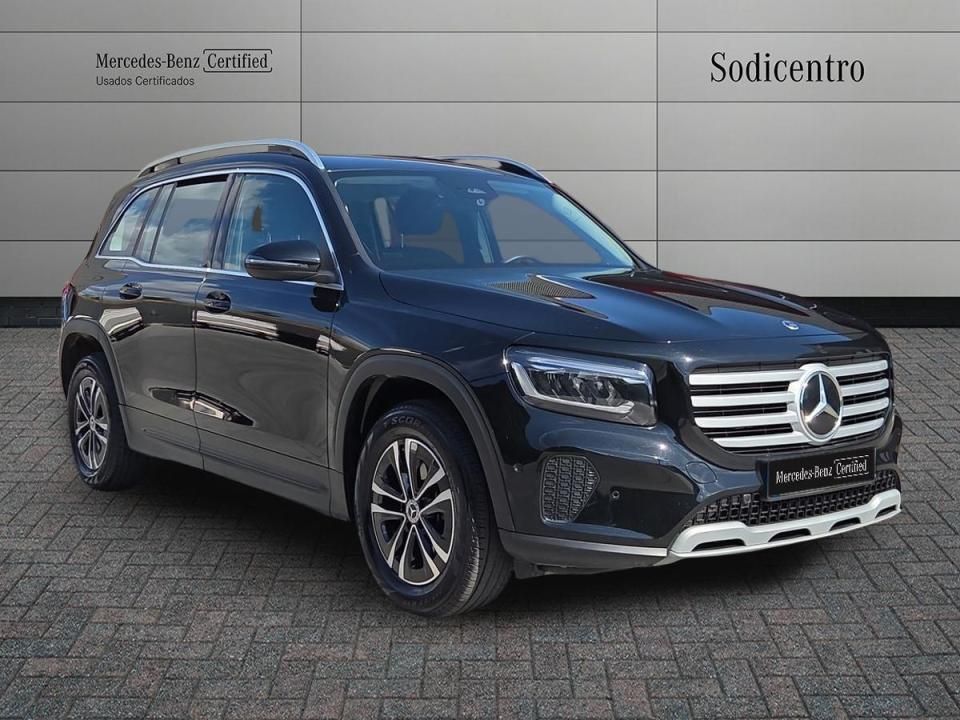 mercedes-benz-glb-2025-diesel-1950cc