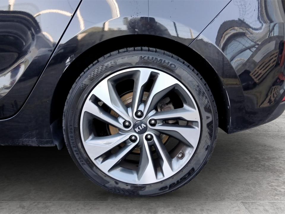 kia-carens-2017-diesel-1685cc