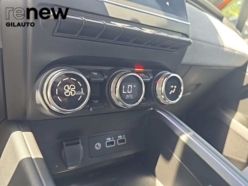renault-clio-2025-gasolina-1000cc