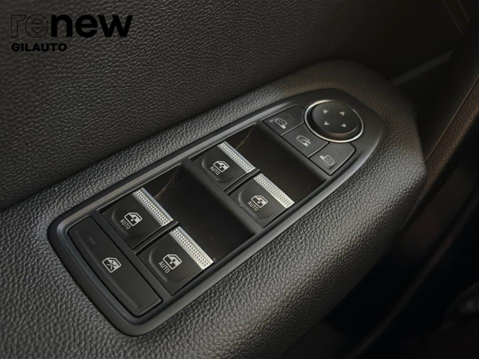renault-captur-2024-gpl-999cc