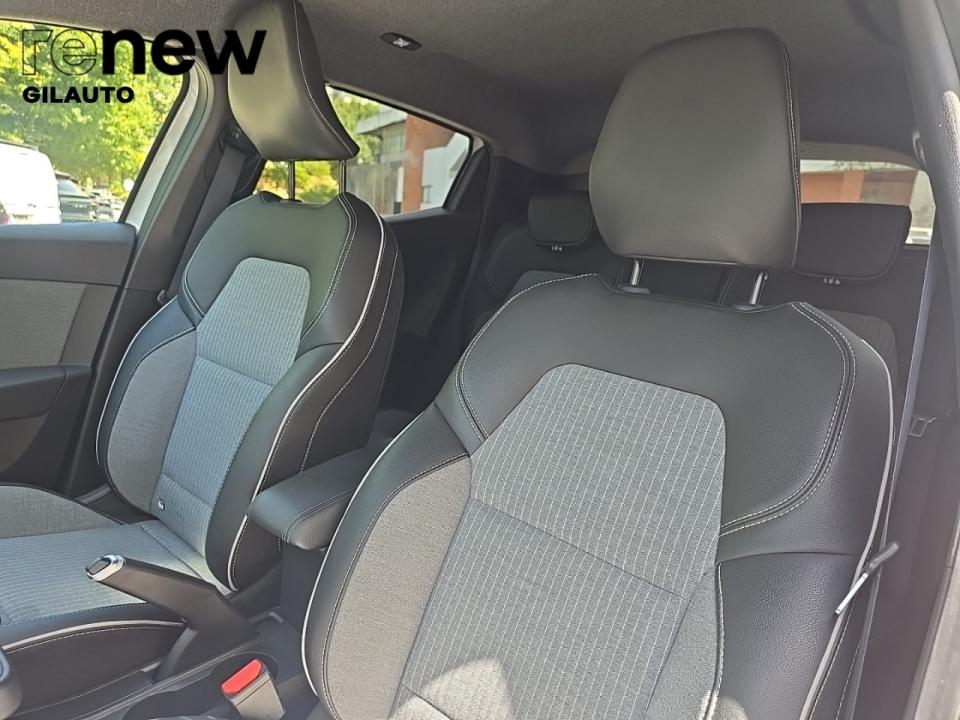 renault-clio-2025-gpl-1000cc