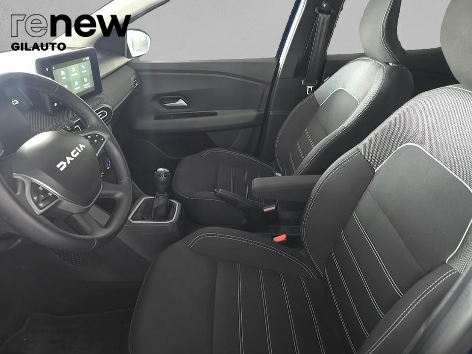 dacia-sandero-2024-gpl-1000cc