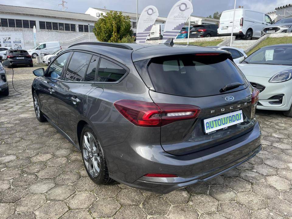 ford-focus-2023-gasolina-998cc