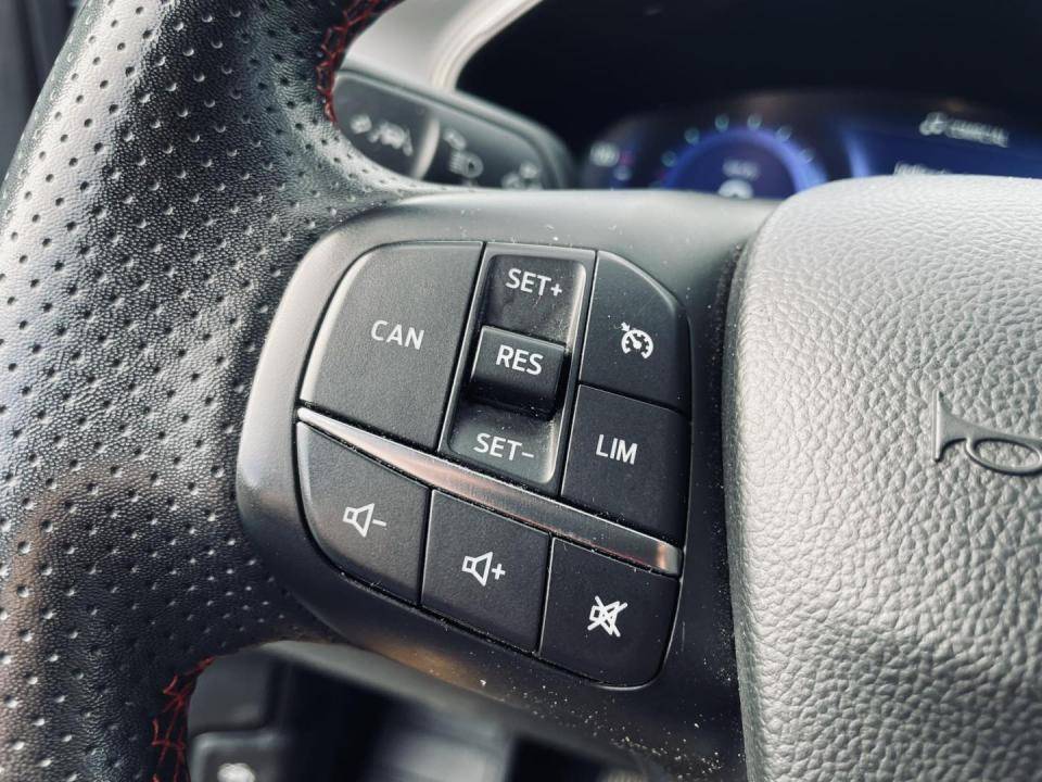 ford-focus-2023-gasolina-998cc