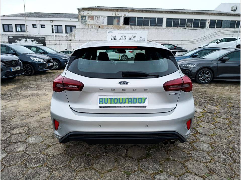 ford-focus-2023-gasolina-998cc