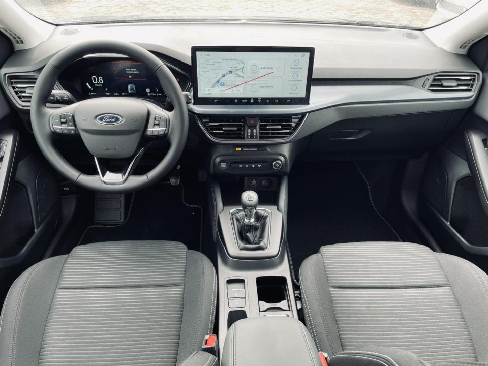ford-focus-2025-gasolina-998cc