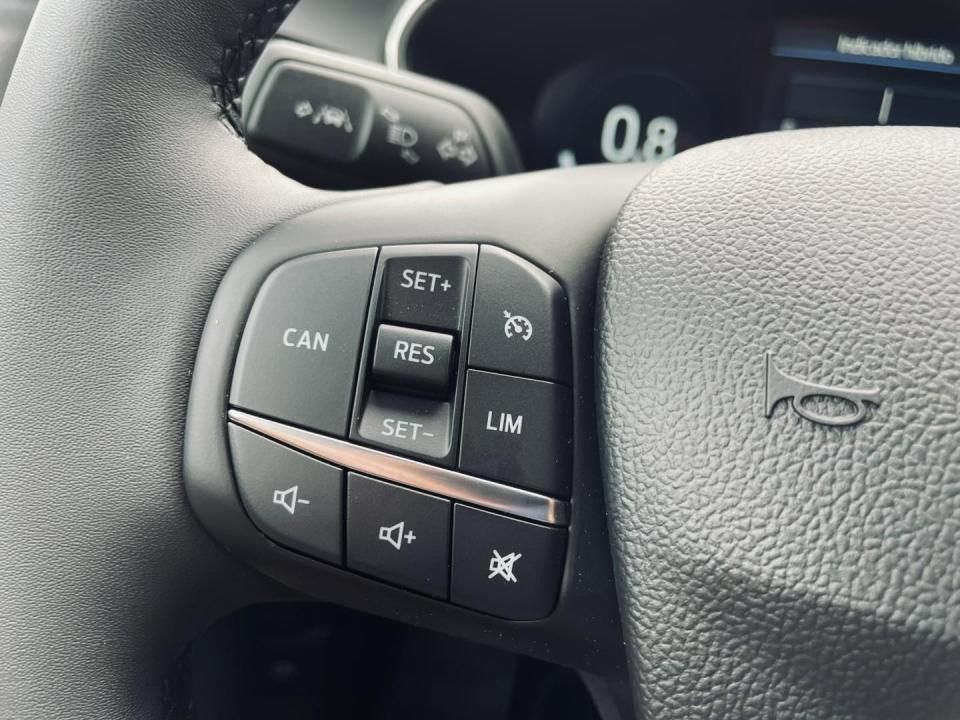 ford-focus-2025-gasolina-998cc