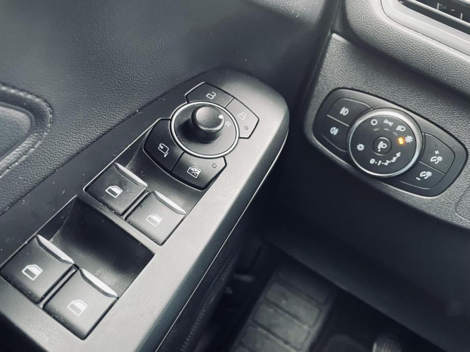ford-focus-2023-gasolina-998cc