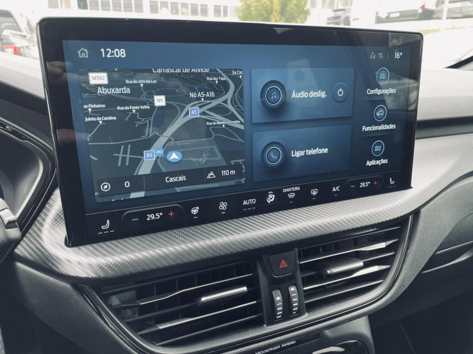 ford-kuga-2024-hibrido-2488cc