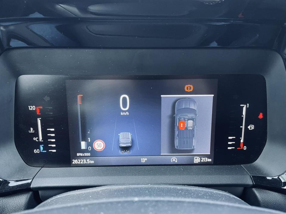 ford-transit-courier-2024-diesel-1499cc