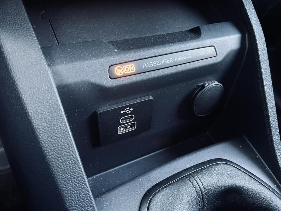 ford-transit-courier-2024-diesel-1499cc