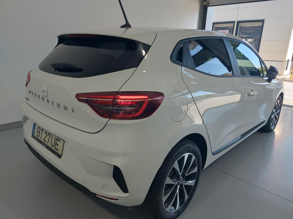 mitsubishi-colt-2025-gasolina-999cc