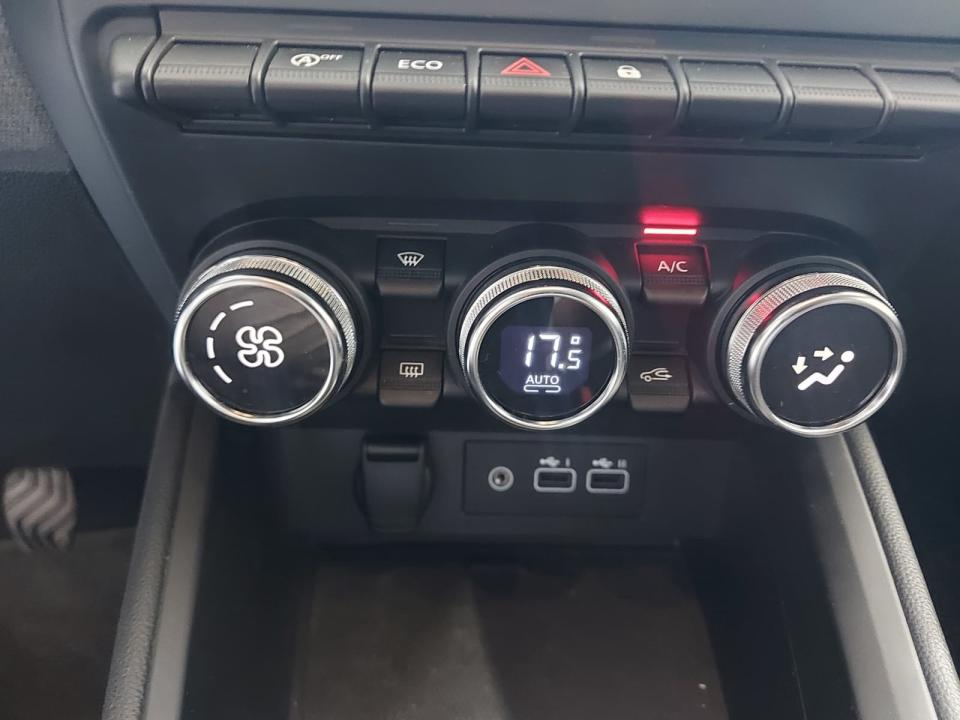 mitsubishi-colt-2025-gasolina-999cc